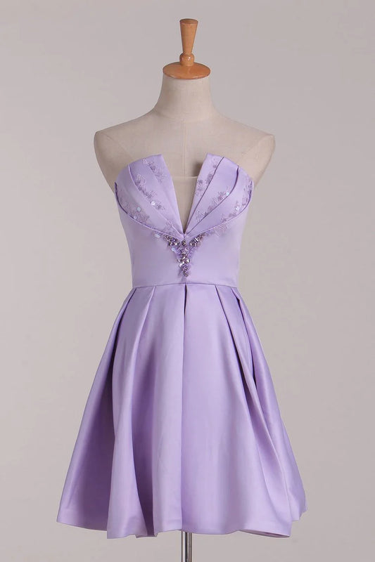 Elegant and noble A-line dress with satin embellished beads and decals