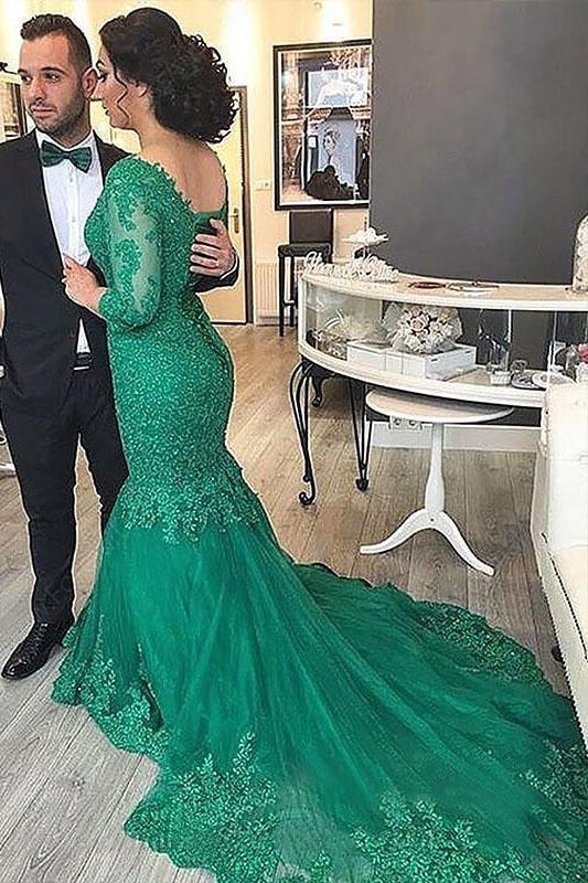 Sexy Green Mermaid V-Neck Tulle Sticker Sweeping Shoulder Dress Plus Size Ball Dress