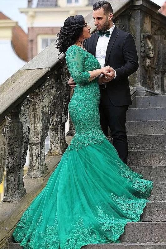 Sexy Green Mermaid V-Neck Tulle Sticker Sweeping Shoulder Dress Plus Size Ball Dress