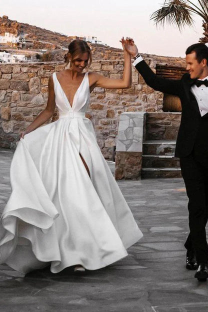 Minimalist deep V-neck satin slit backless white wedding dress elegant bride dress