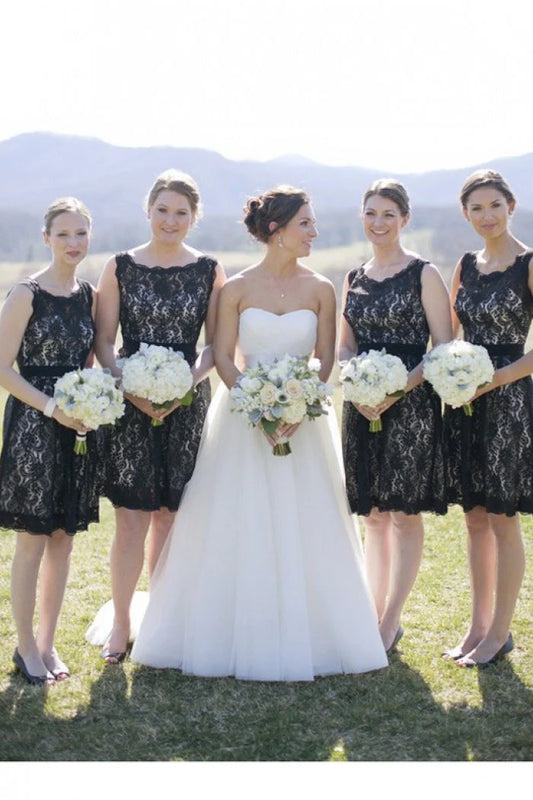 Minimalist backless lace black short bridesmaid dress