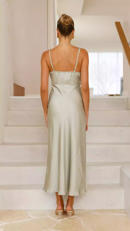 Stunning classic asymmetrical neckline with invisible zipper and Prom Dresses