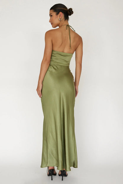 Charming satin ultra long unlined flower decoration backless bridesmaid dress