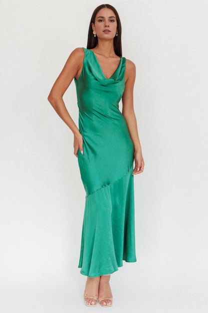 Stunning pendant style scarf collar, pendant back, diagonally cut fabric bridesmaid dress
