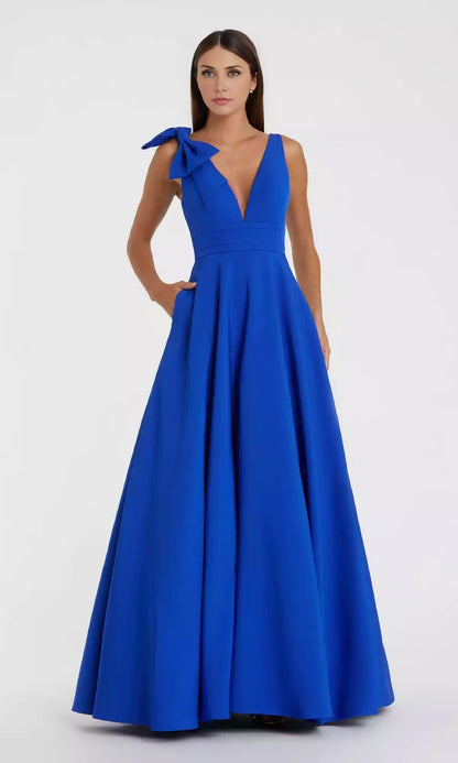 Sweet deep V-neck single shoulder bow slender shoulder strap with A-line, showcasing romantic style Prom Dresses