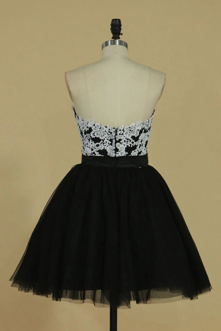 Sweet white sticker slim fit dress with satin ribbon short sheer skirt