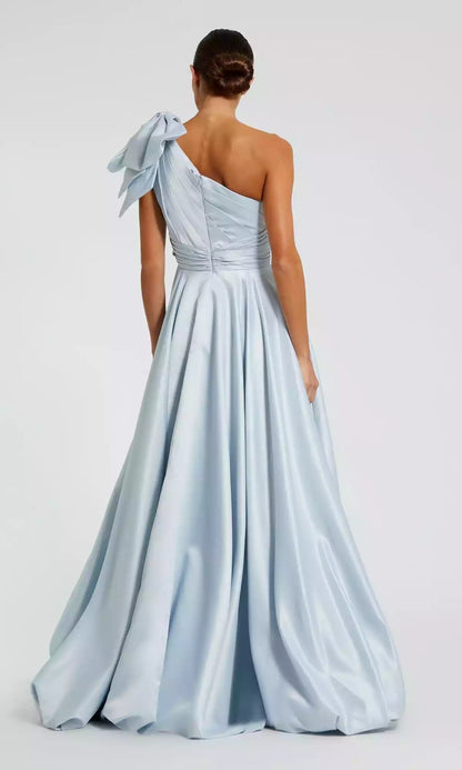 The charming pleated single shoulder A-line length bubble skirt exudes an elegant temperament Prom Dresses