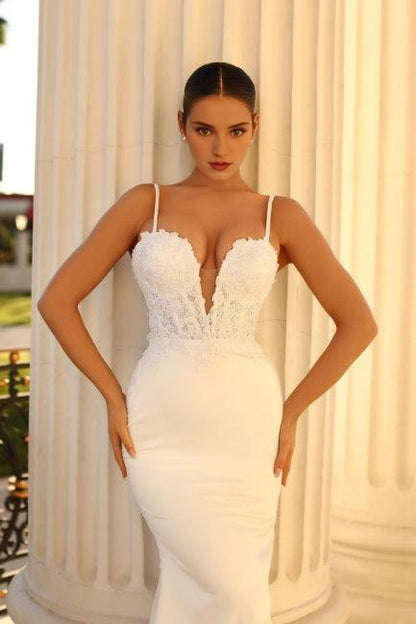 Unique spaghetti strap sleeveless mermaid wedding dress
