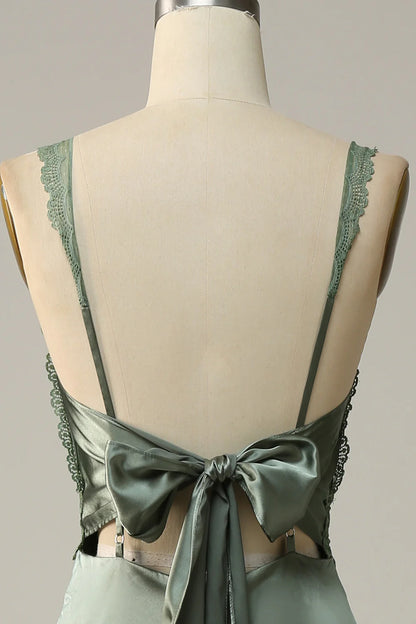 V-neck sexy and elegant backless grey green lace slim fit bridesmaid dress