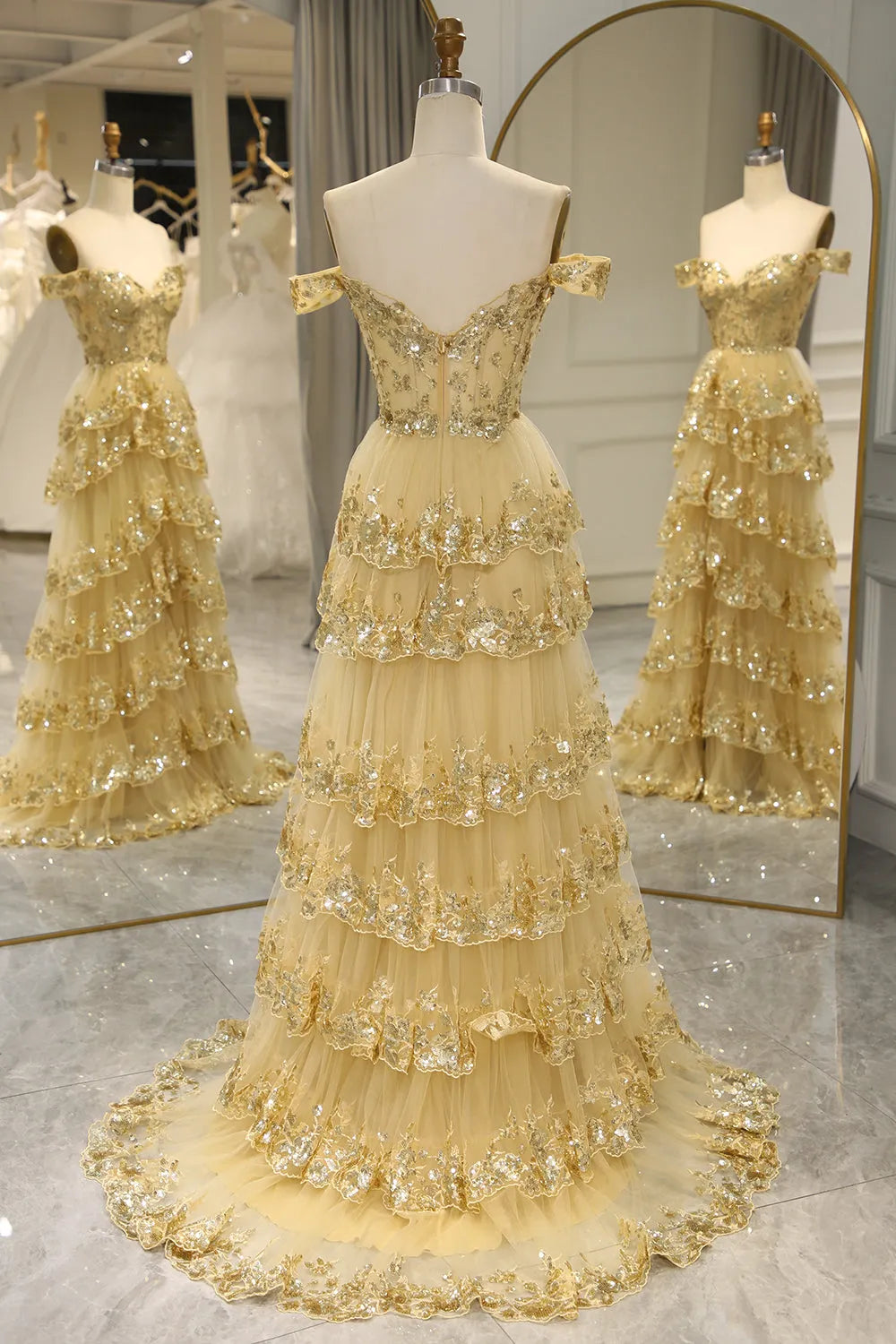 Gorgeous and sexy A-line long layered tight chest dance dress adorned with sequins