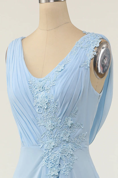 Elegant V-neck blue ruffled bridesmaid skirt