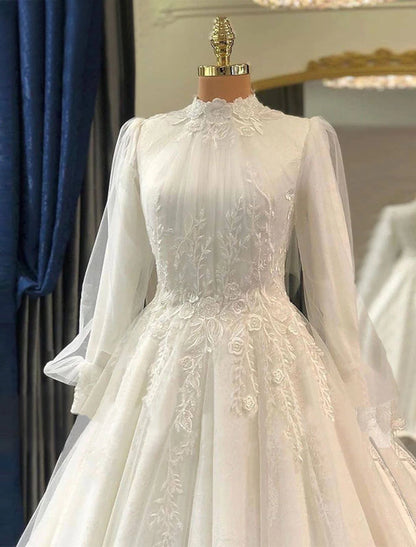 Engagement Vintage Elegant Formal Wedding Ball Dress High Neck Long sleeved Palace Tailed Bridal Dress with Folded Appliques