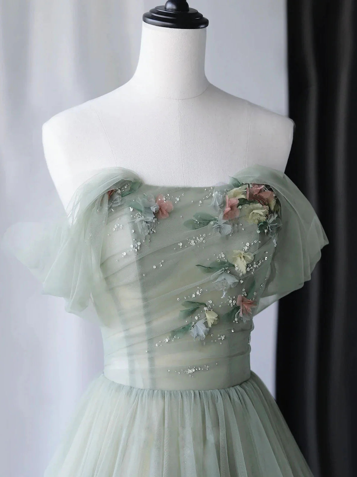 A-Line Tulle Green Long Prom Dress Green Tulle Formal Dress with Sequin