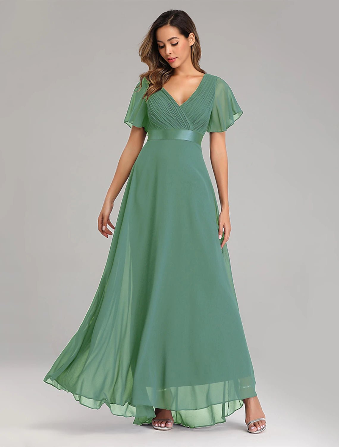 A-shaped ball dress autumn wedding guest dress bridesmaid floor to ceiling long and short sleeved V-neck chiffon V-back strap pleated ruffle edge