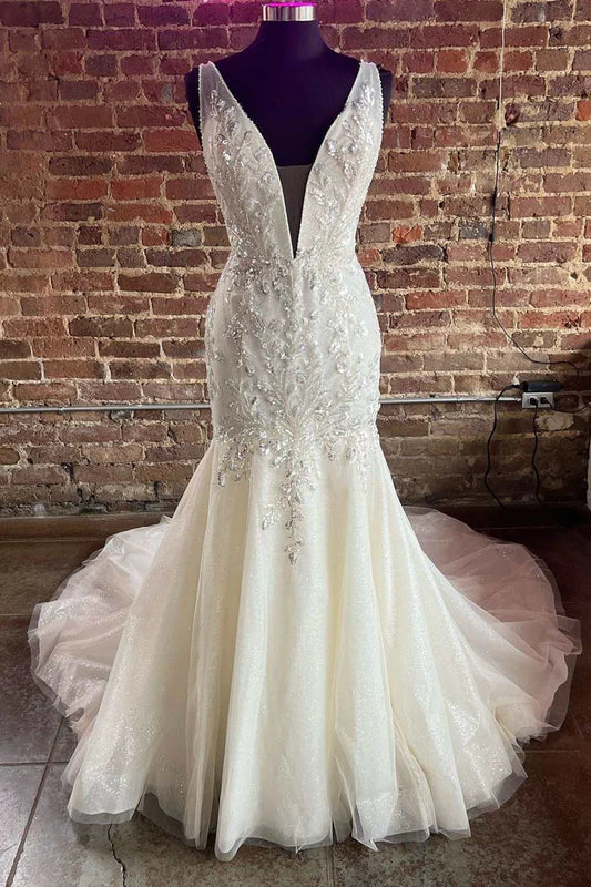 White Tulle Lace Plunge V Long Wedding Dress