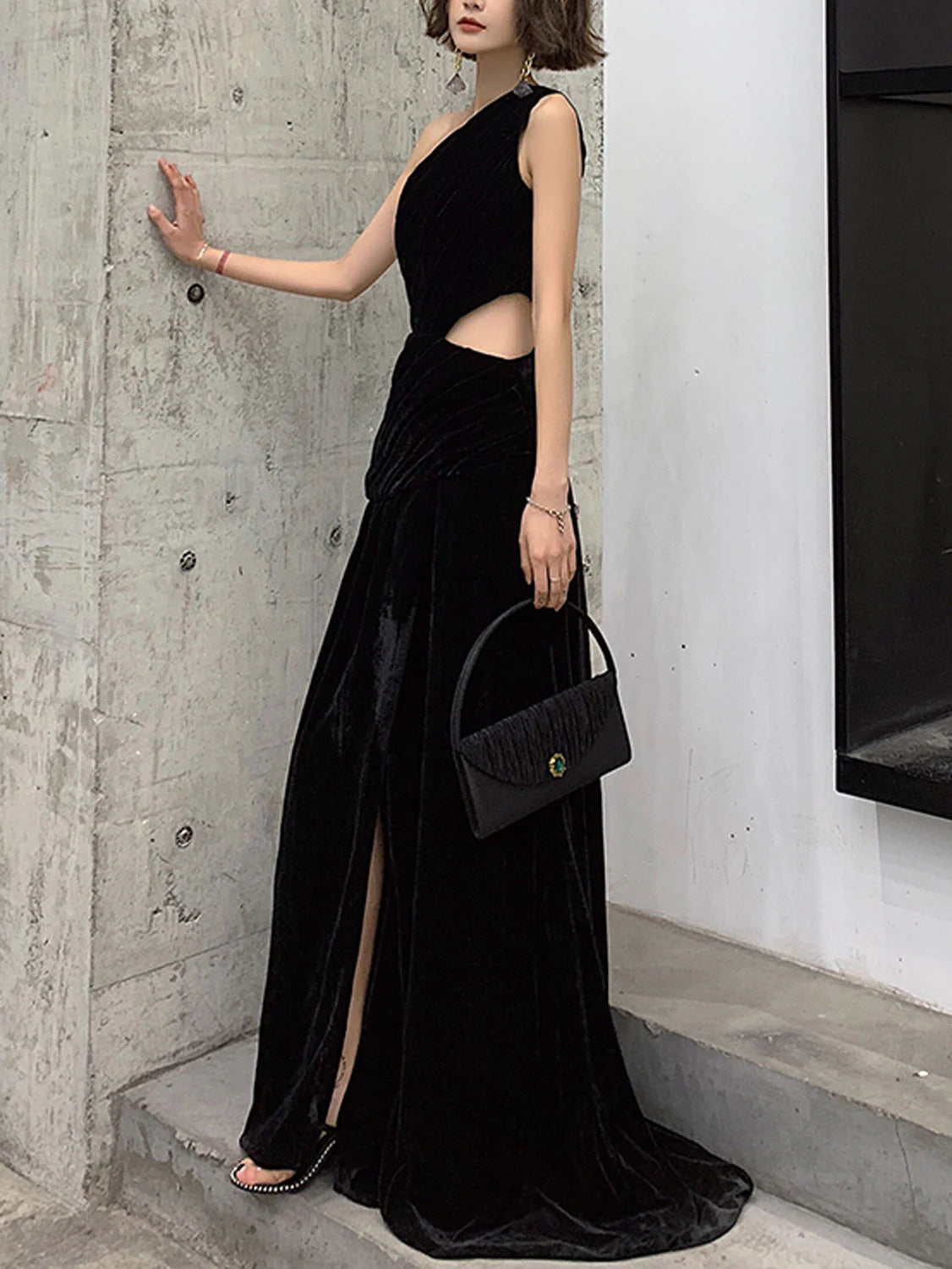 Black velvet long evening dress black velvet evening dress