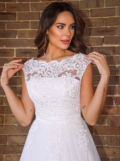 A-line Sweet Princess Lace Sleeveless Floor to Floor Wedding Dress