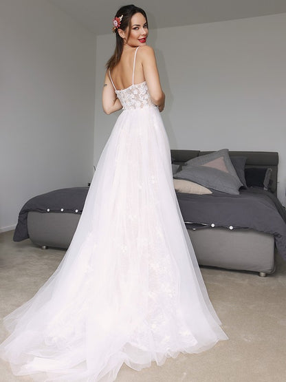 A-line Princess Tulle V-neck Sleeveless Applique Bra Wedding Dress
