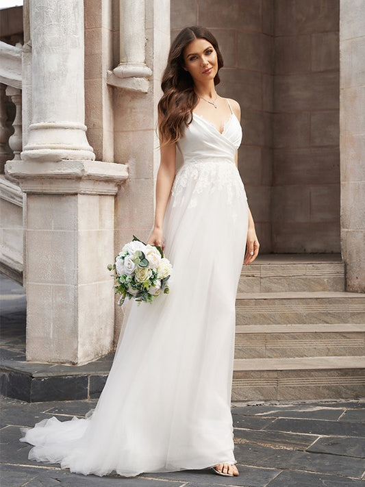 A-line Princess Style V-Neck Tulle Sleeveless Applique Large hem Chest length Wedding Dress