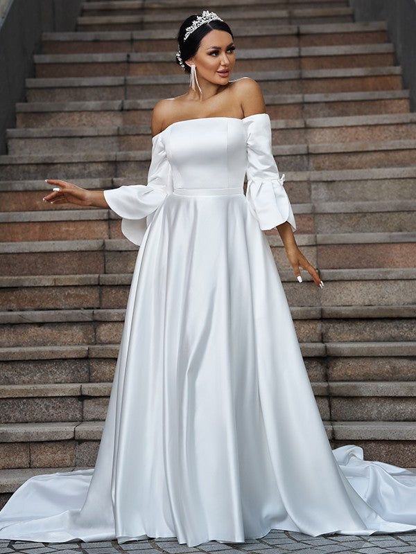 Elegant Princess Dress Sexy Off the Shoulder Ruffle Edge Top Wedding Dress