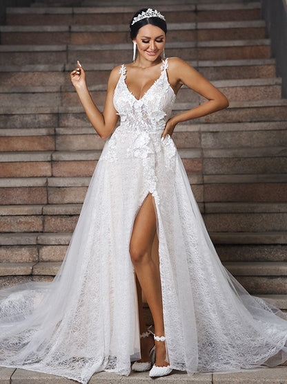 A-shaped Princess Lace Applique V-neck Sleeveless Brush Tail Wedding Dress
