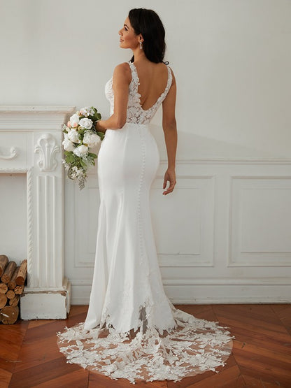 Slim fit straight tube elastic crepe lace V-neck sleeveless brush tail wedding dress