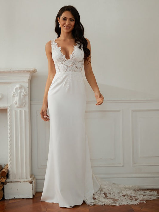 Slim fit straight tube elastic crepe lace V-neck sleeveless brush tail wedding dress
