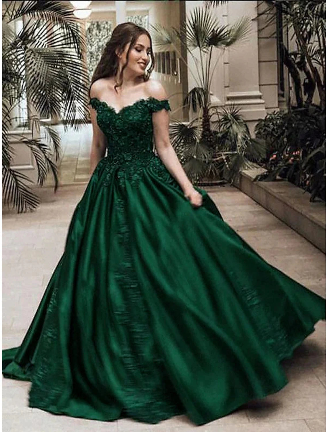 Prom Dress Shiny Dress Adult Prom Dress Off the Shoulder Sleeveless and Floor Lace Applique