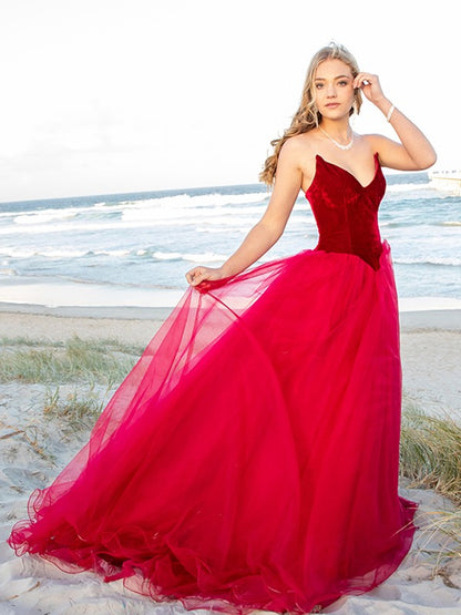 Elegant red sheer sleeveless court party formal ball dress
