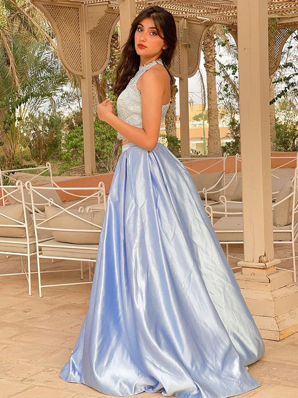 Elegant Princess Satin Applique High Collar Sleeveless Brushed Pattern Dress Set of Two