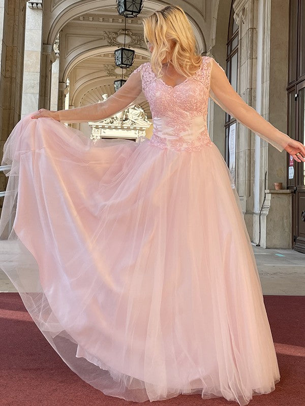 A-line Sweet Princess Tulle Applique V-neck Long Sleeve Floor Dress