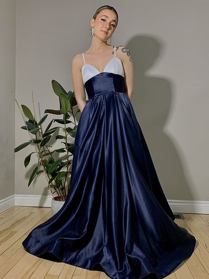 A-line Princess satin ruffled V-neck sleeveless strapless skirt