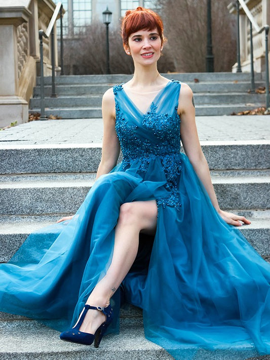 A-line Sweet Princess Tulle Applique Elegant V-neck Sleeveless Floor Skirt
