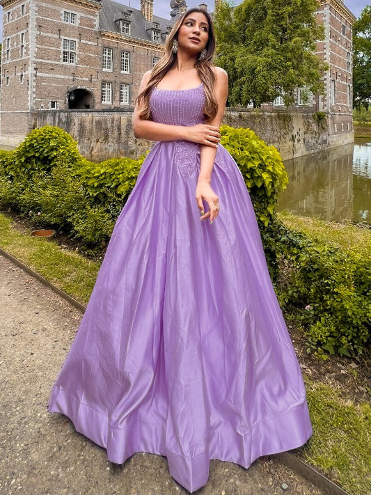 Ball Gown Satin Sticker Italian Noodle Strap Sleeveless Dress