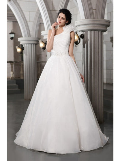 A-line Princess Sexy One Shoulder Sleeveless Beaded Long Organza Wedding Dress
