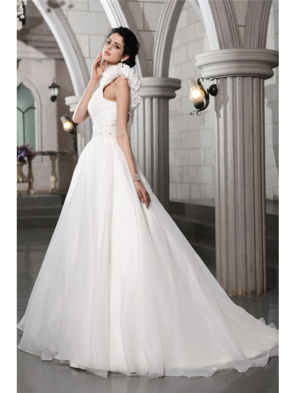 A-line Princess Sexy One Shoulder Sleeveless Beaded Long Organza Wedding Dress