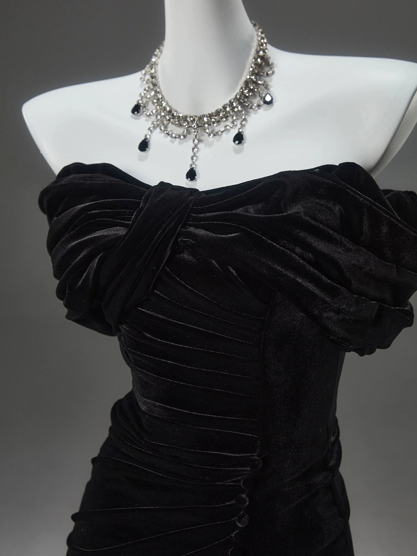 Elegant Gothic Black Velvet Evening Gown  Off-Shoulder Ruched Evening Dress with Corset