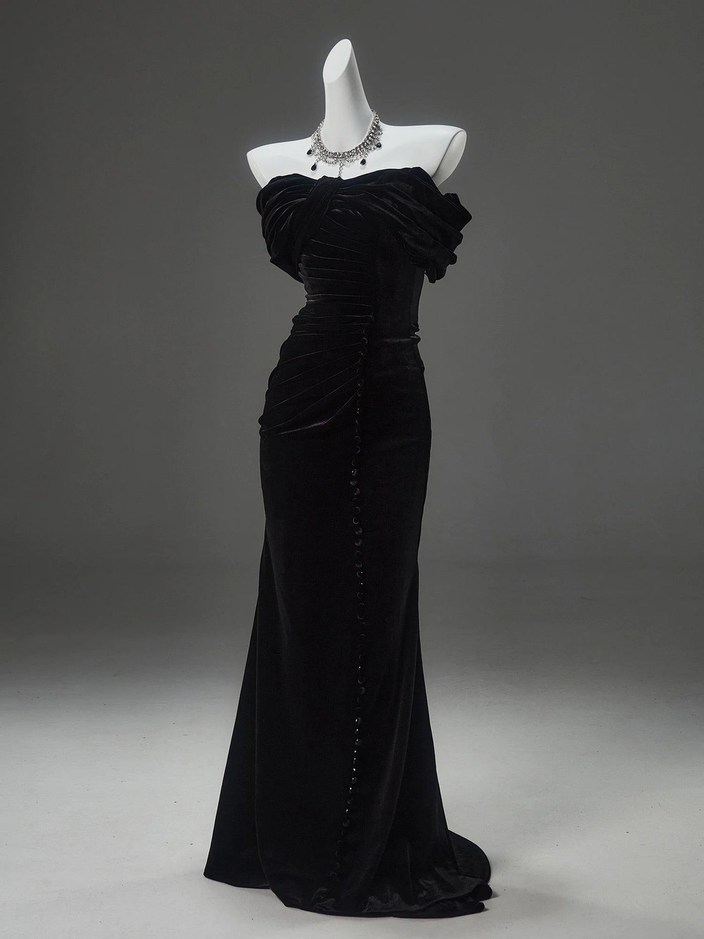 Elegant Gothic Black Velvet Evening Gown  Off-Shoulder Ruched Evening Dress with Corset