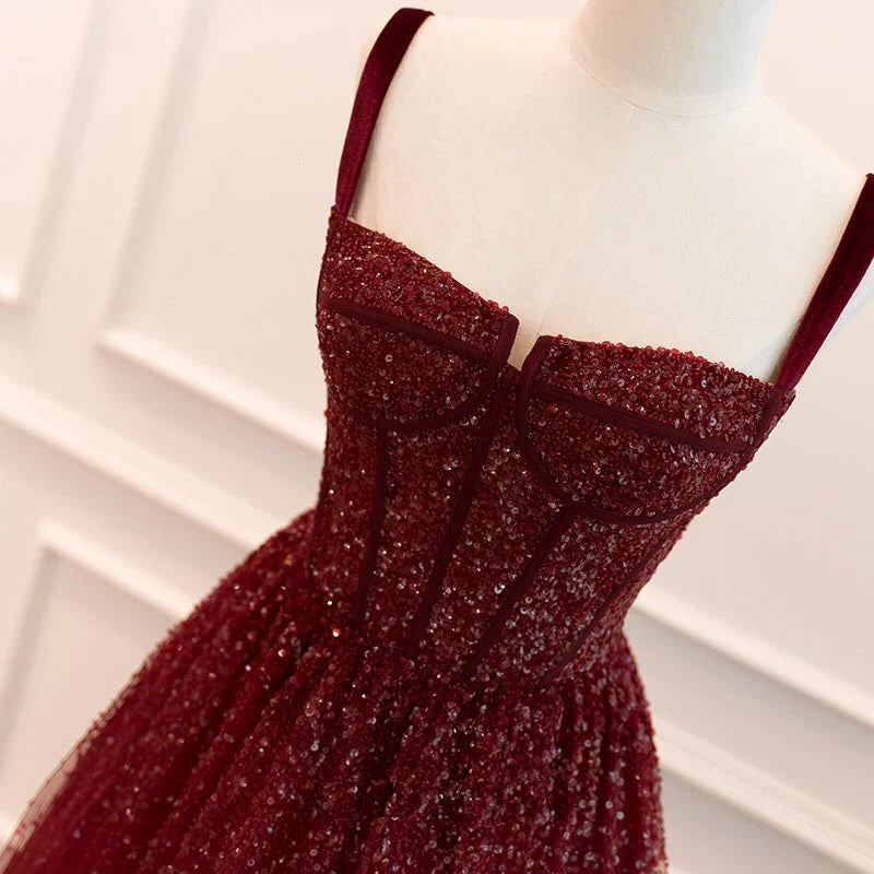 Gothic Burgundy Spaghetti Straps Beaded Formal Dress Evening Dresses