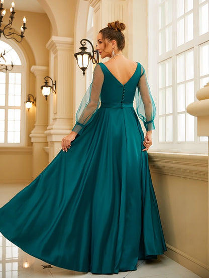 A-line princess skirt with ruffled edges, square long sleeved floor dress