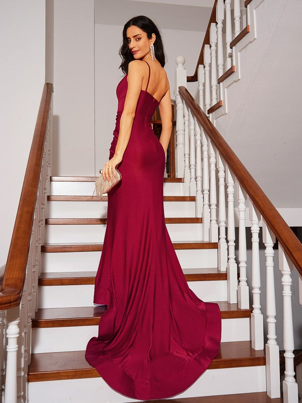 Column knitted pleated single shoulder sleeveless court fitted dress