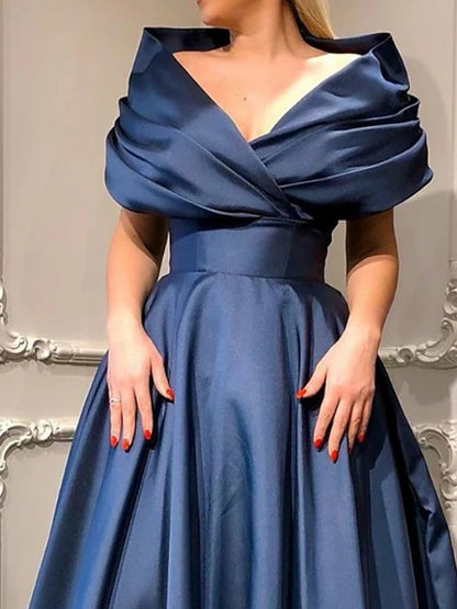 A-line elegant princess satin ruffled V-neck sleeveless strapless skirt