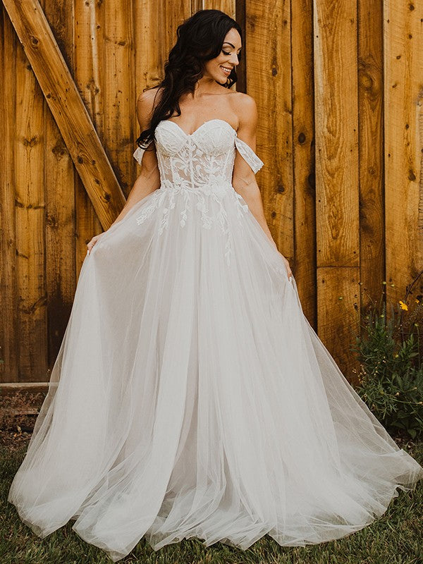 A-line Princess sheer patch flower exposed shoulder sleeveless strapless wedding dress