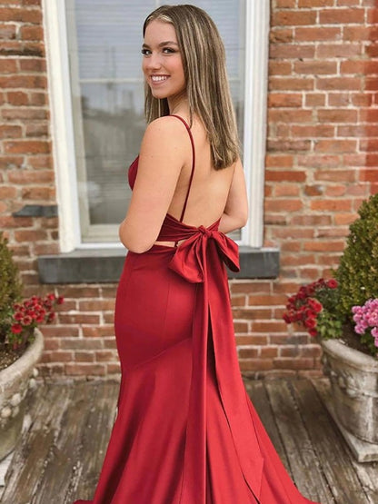Small sexy slim fit mermaid charm V-neck sleeveless court dress