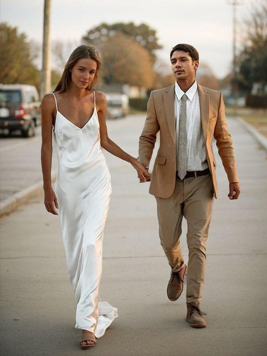 Cylindrical elastic woven satin V-neck sleeveless brush train wedding dress
