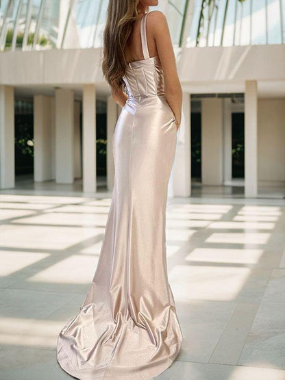 Cylindrical silk satin pleated V-neck sleeveless evening bra