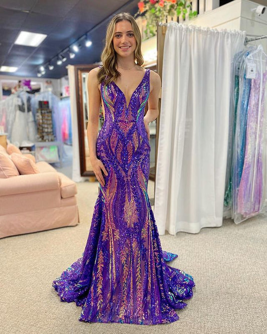 Sexy small mermaid sequin ball dress with V-neck sweep collar hem