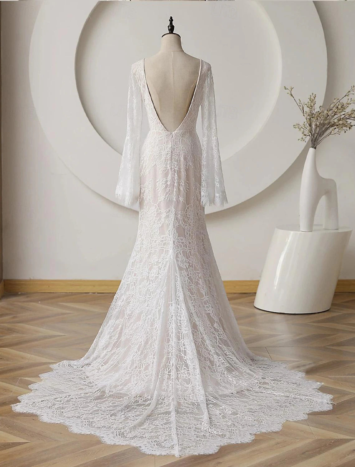 Beach Bohemian style wedding dress column high necked long sleeved palace tail bridal dress with stickers