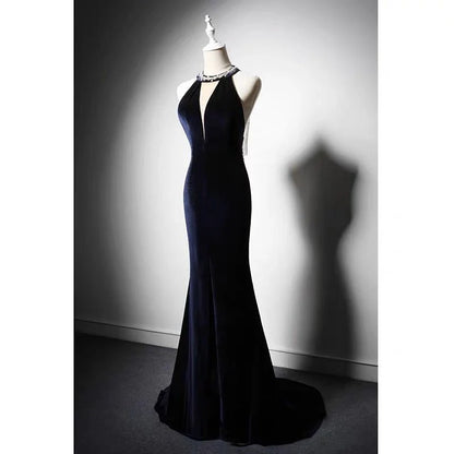 Sapphire Velvet Backless V-neck Mermaid Evening Gown With Crystal Chain Back