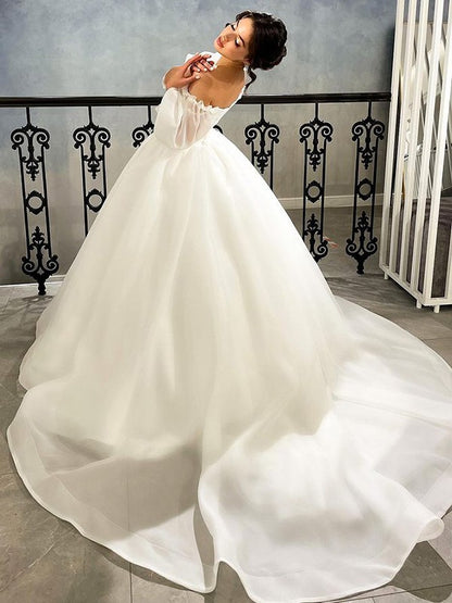Elegant Bubble Sleeves Chiffon Wedding Dress